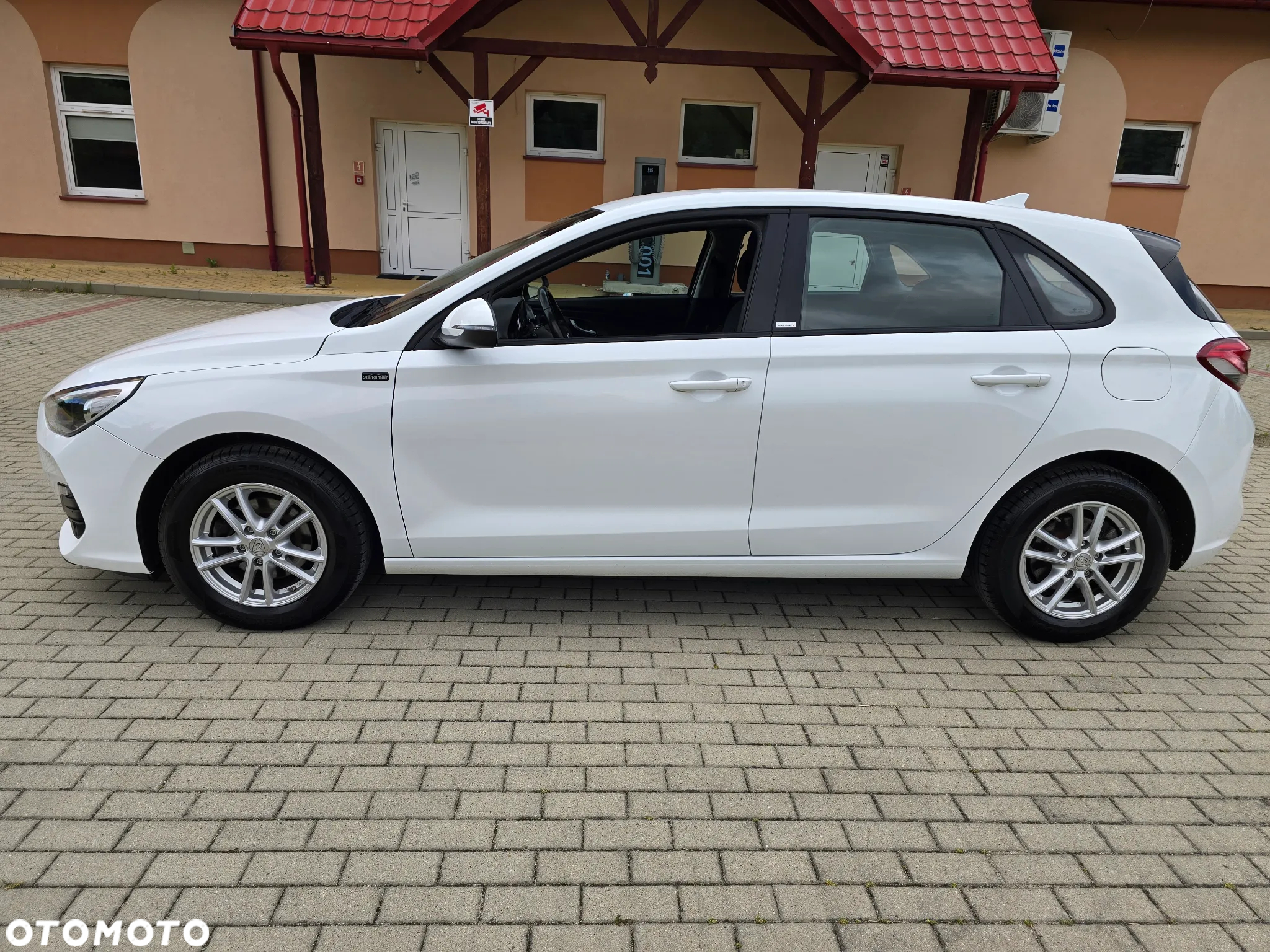 Hyundai i30 1.4 Passion - 16