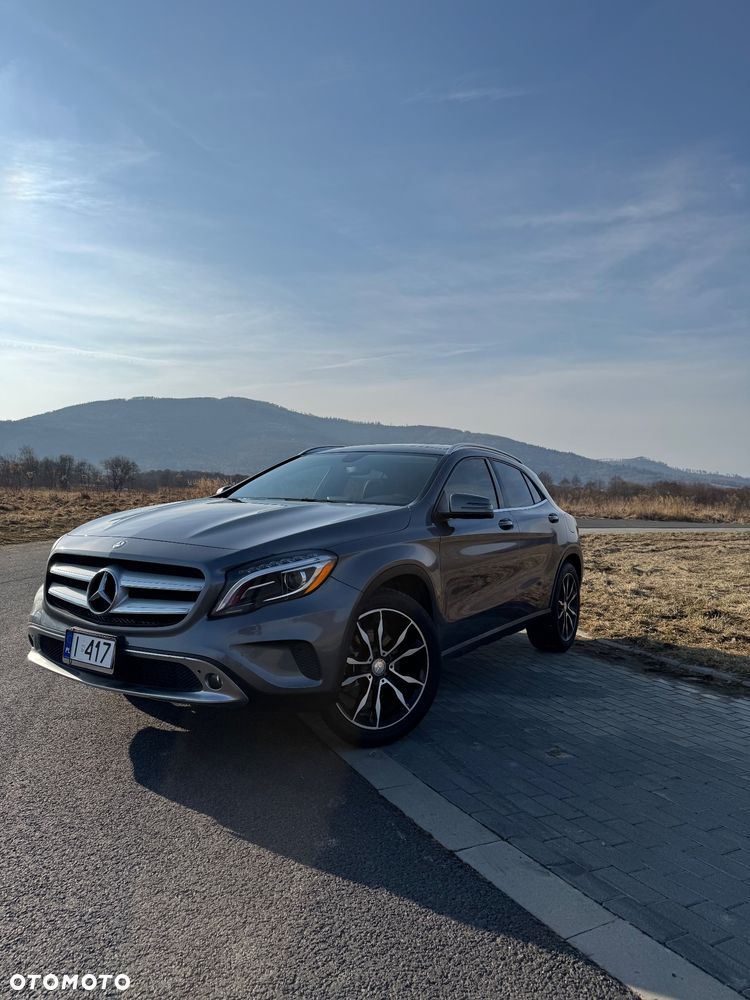 Mercedes-Benz GLA 250 7G-DCT Activity Edition - 11