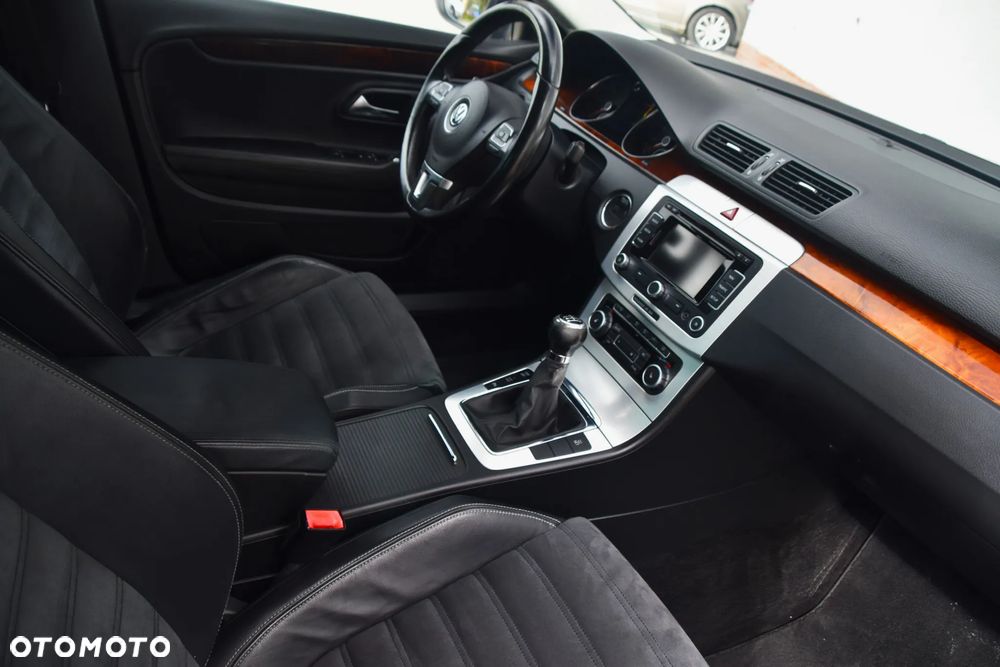 Volkswagen Passat CC 2.0 TDI - 11