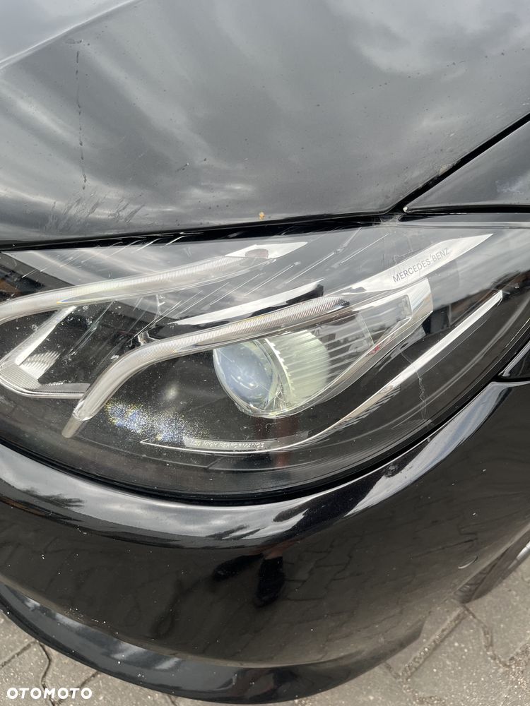 Mercedes-Benz Klasa E 220 d 4-Matic Avantgarde - 23