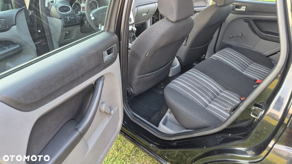 Ford Focus - 14