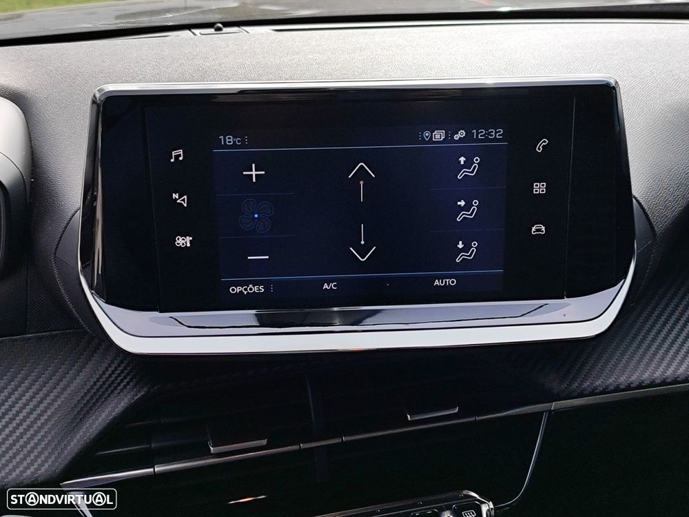Peugeot 2008 1.2 PureTech Active Pack - 16