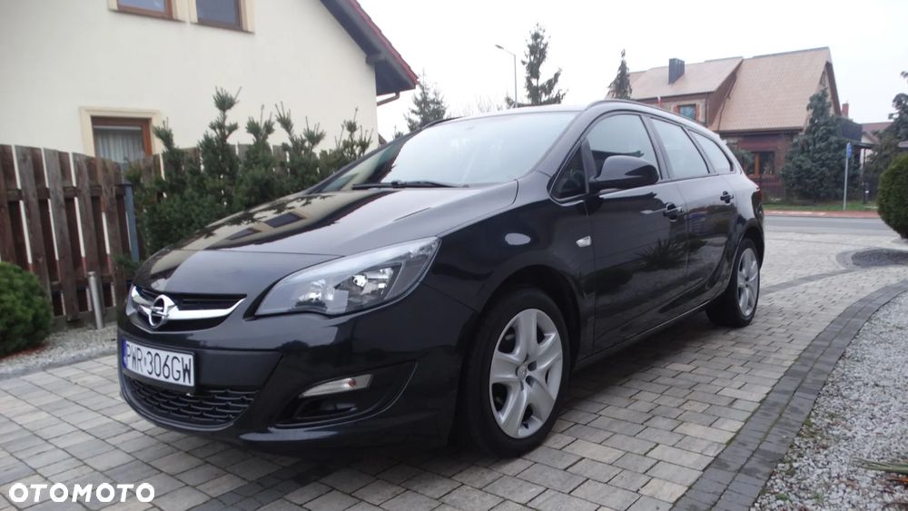 Opel Astra 1.4 Turbo Selection - 1