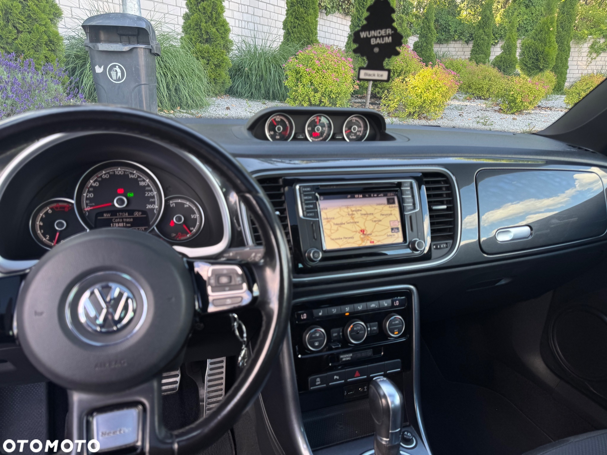 Volkswagen Beetle 1.4 TSI BMT R-Line DSG - 13