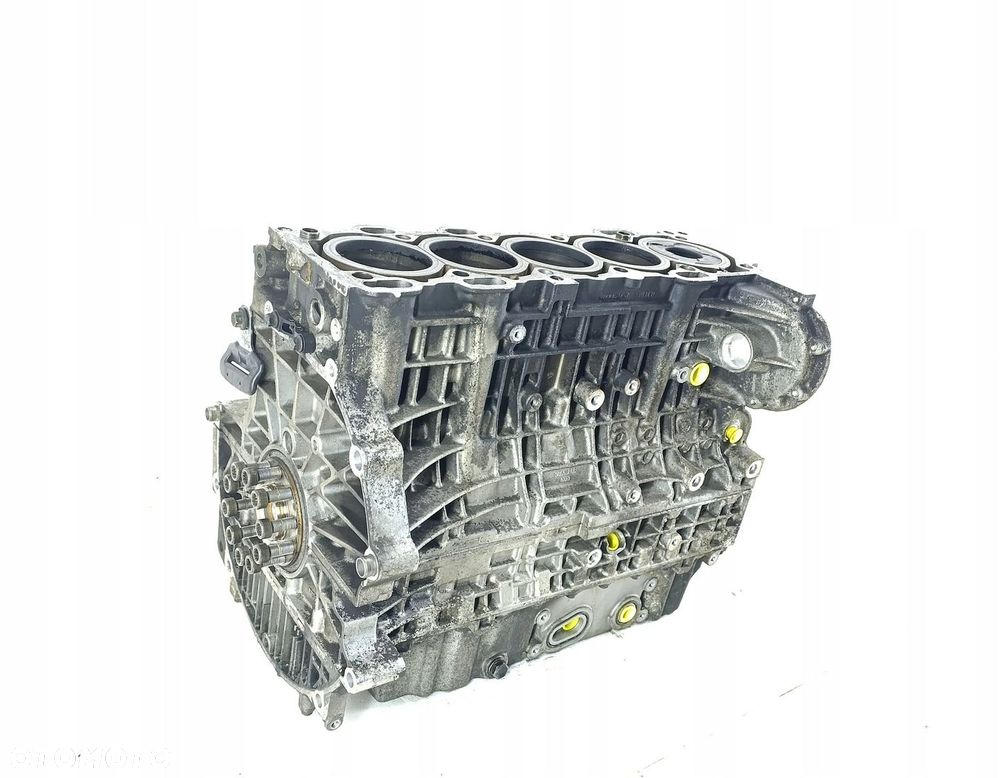 BLOK SILNIKA VOLVO V70 S60 XC70 XC90 D5244T4 - 5