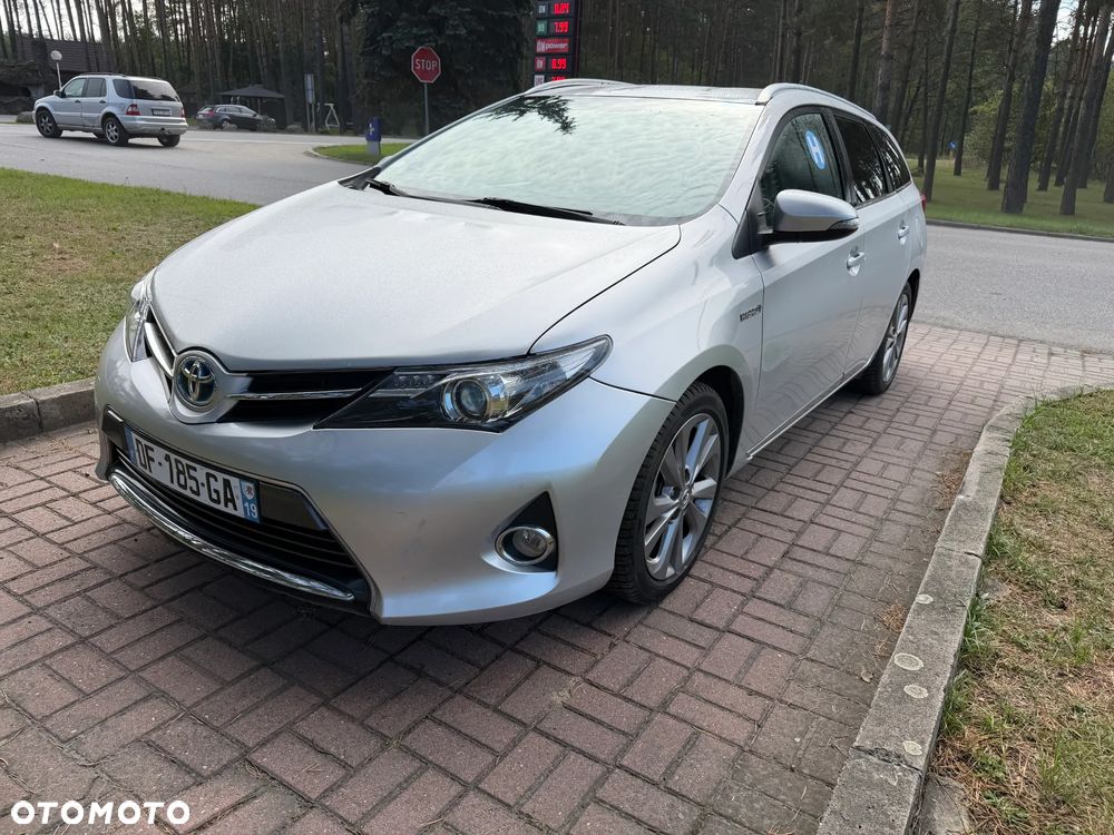 Toyota Auris - 2