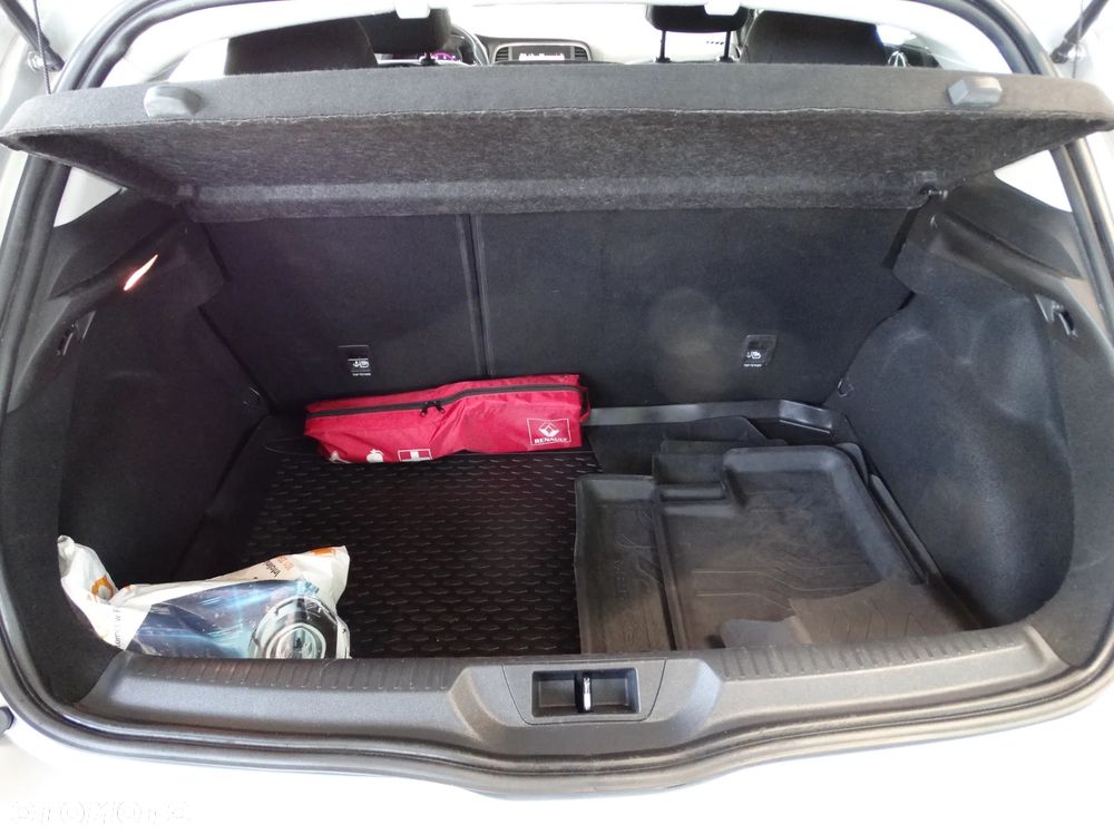 Renault Megane ENERGY TCe 100 INTENS - 29