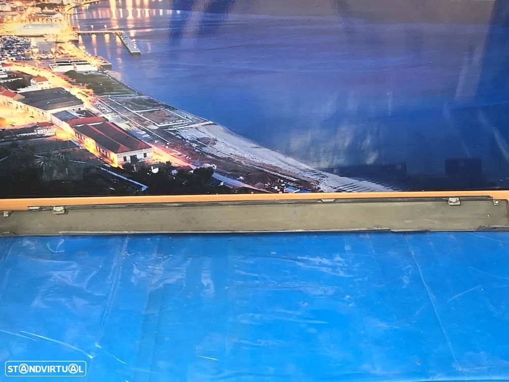 Embaladeira laterais direita para mercedes w204 class C  2011- (2x no estoque) - 4