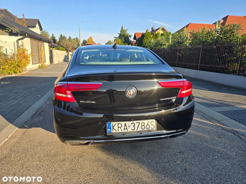 Buick Lacrosse - 5