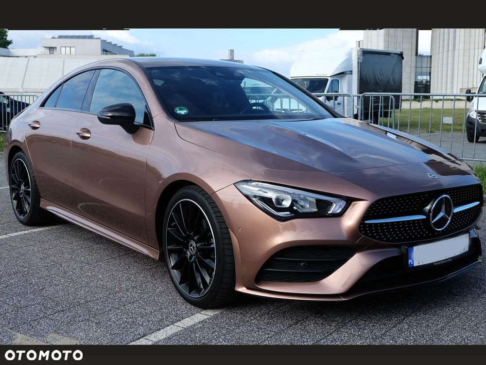 Mercedes-Benz CLA 180 7G-DCT AMG Line - 3