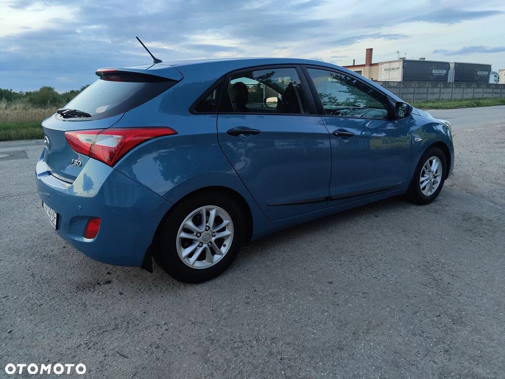 Hyundai i30 1.4 Classic - 24