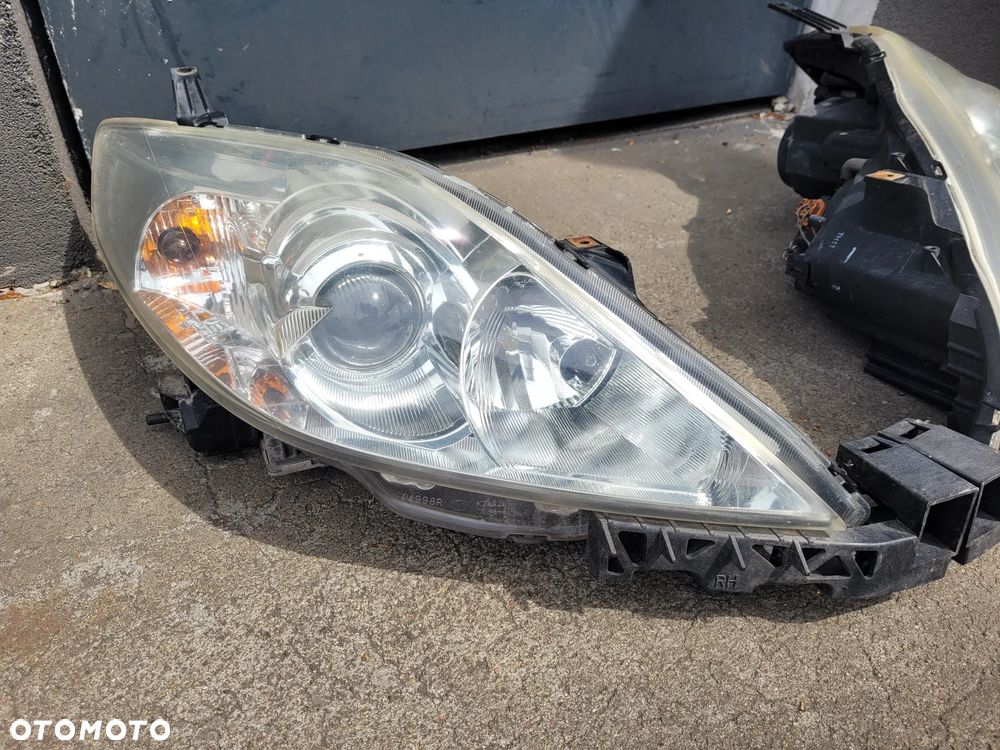 Lampa przód MAZDA 5 prawa/lewa xenon - 2
