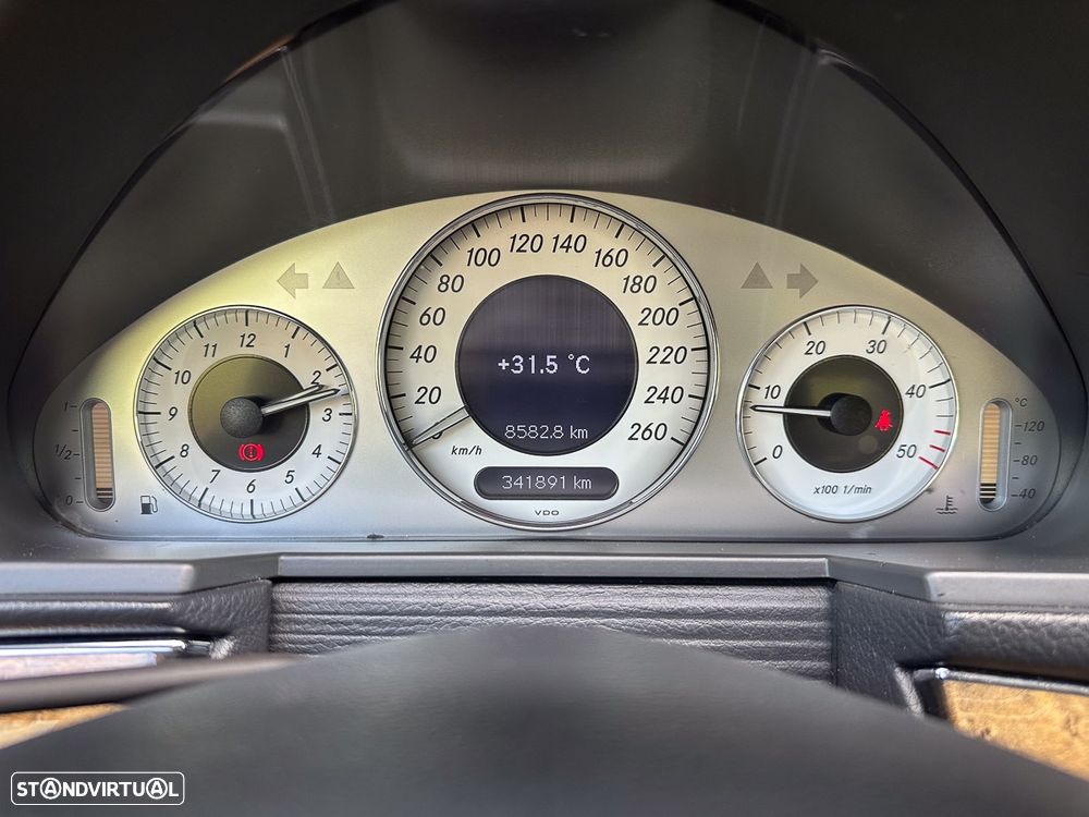Mercedes-Benz E 220 CDI Avantgarde DPF - 5