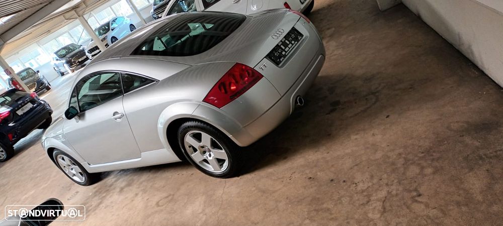 Audi TT Coupé 1.8 T - 1