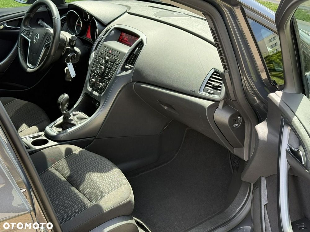 Opel Astra - 8