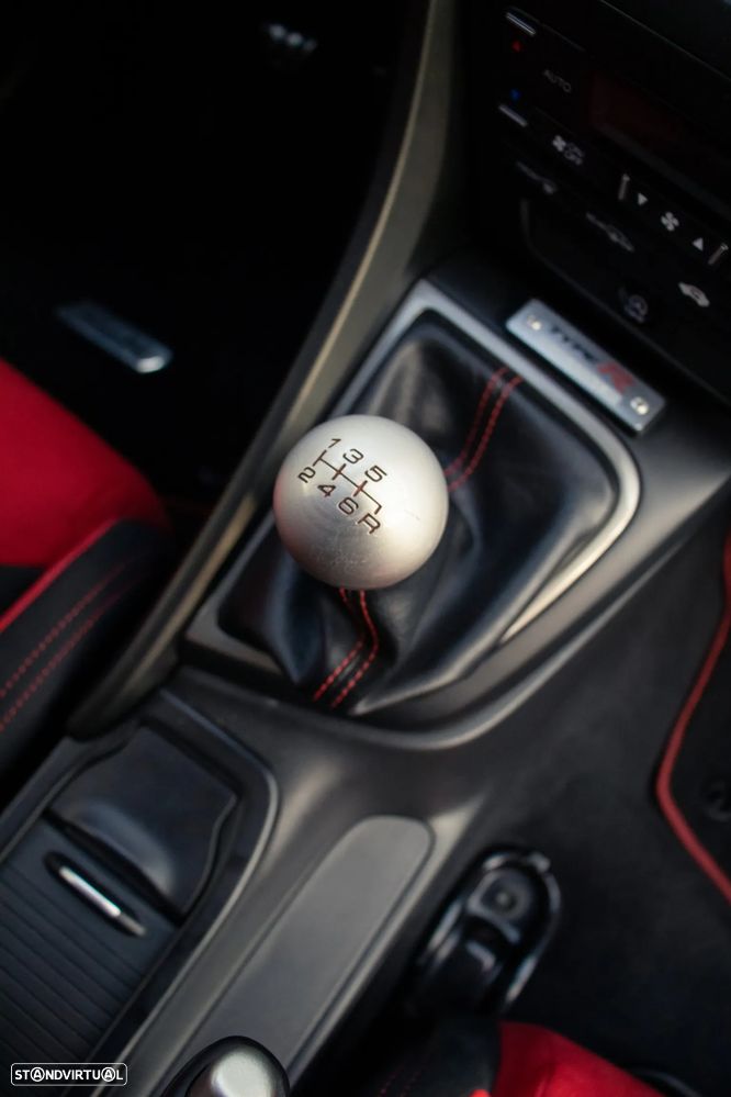 Honda Civic 2.0 i-VTEC Type-R GT - 12