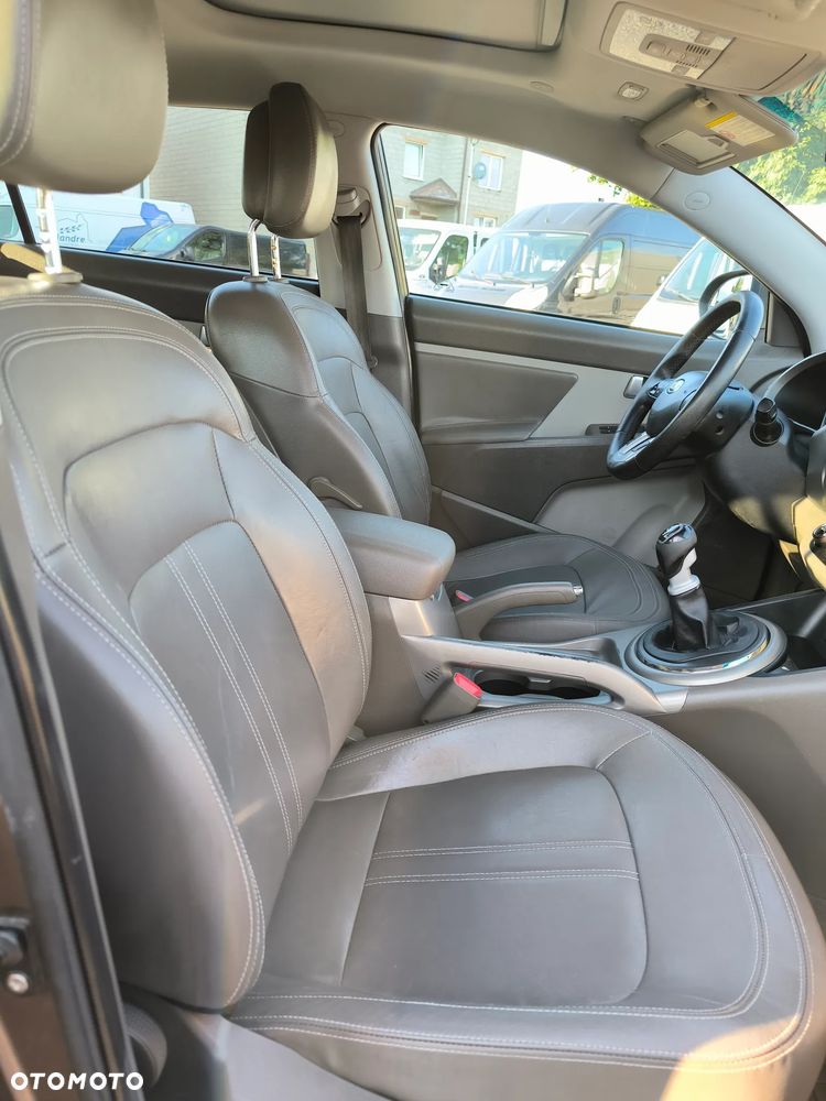 Kia Sportage 1.7 CRDI 2WD Spirit - 19