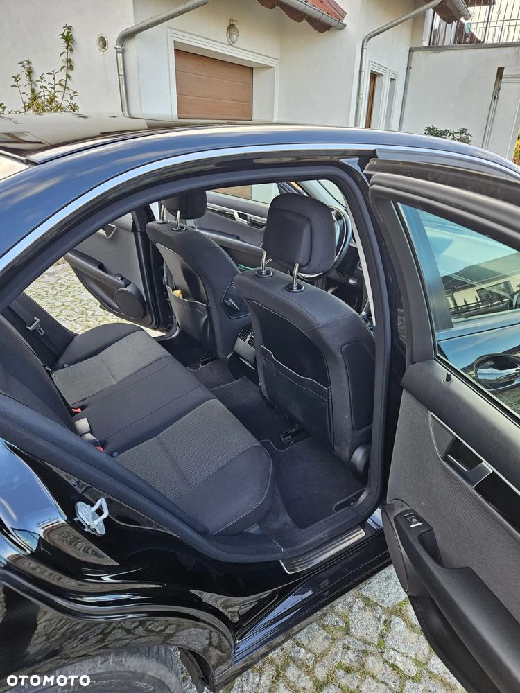 Mercedes-Benz Klasa C - 12