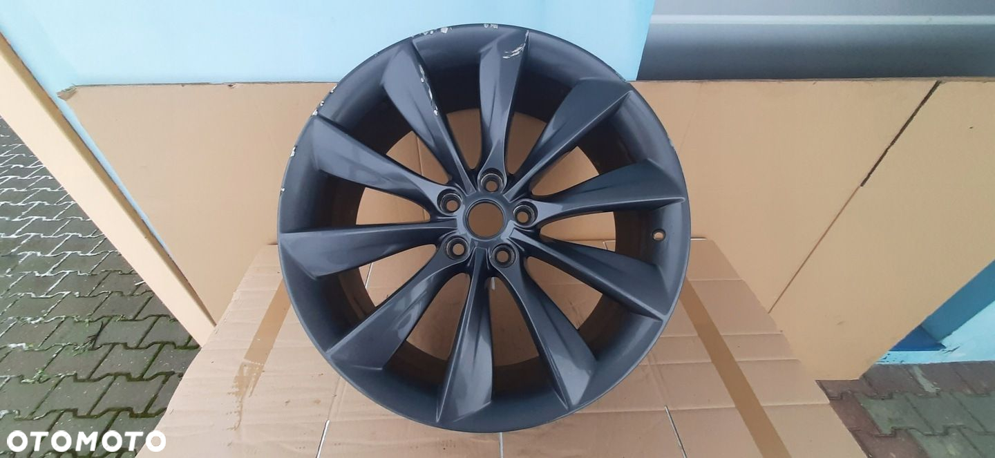 FELGA TESLA S 9Jx21 ET40 - 2