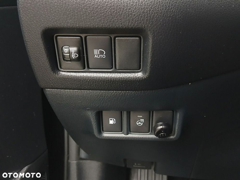 Toyota C-HR 2.0 Hybrid Style - 31