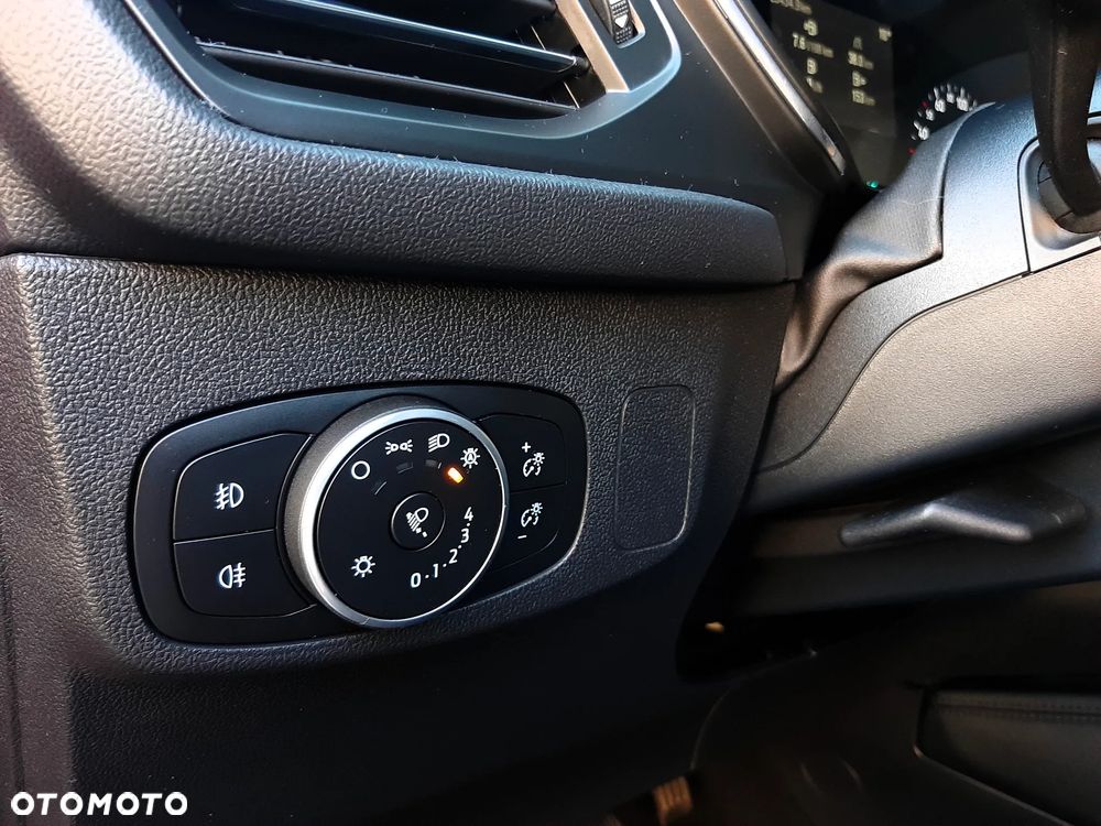 Ford Focus 1.0 EcoBoost Titanium - 17