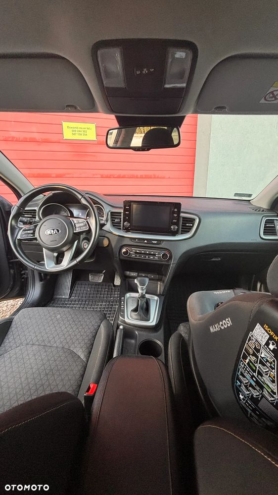 Kia Ceed 1.6 CRDi mHEV M DCT - 12