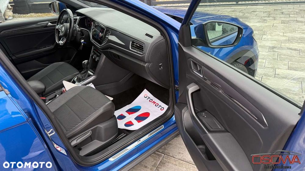 Volkswagen T-Roc - 19