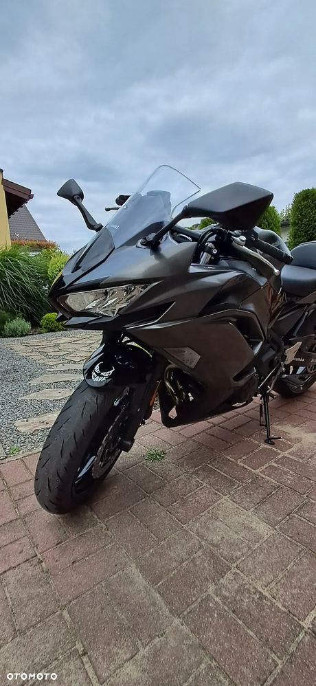 Kawasaki Ninja - 17