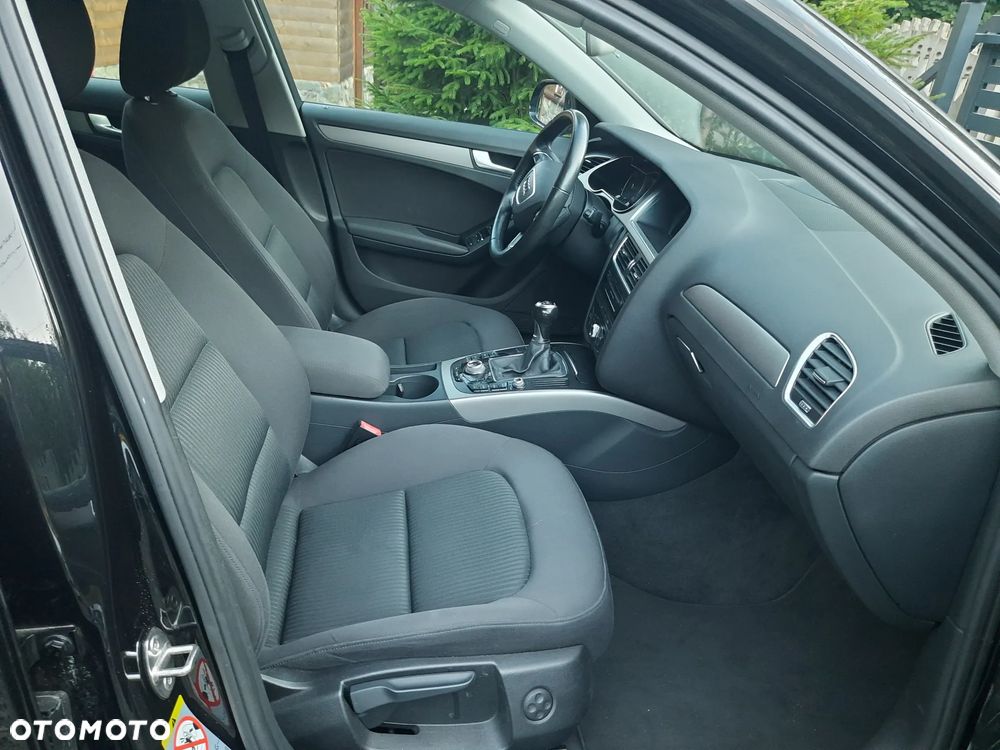 Audi A4 Avant 2.0 TDI DPF Ambiente - 8