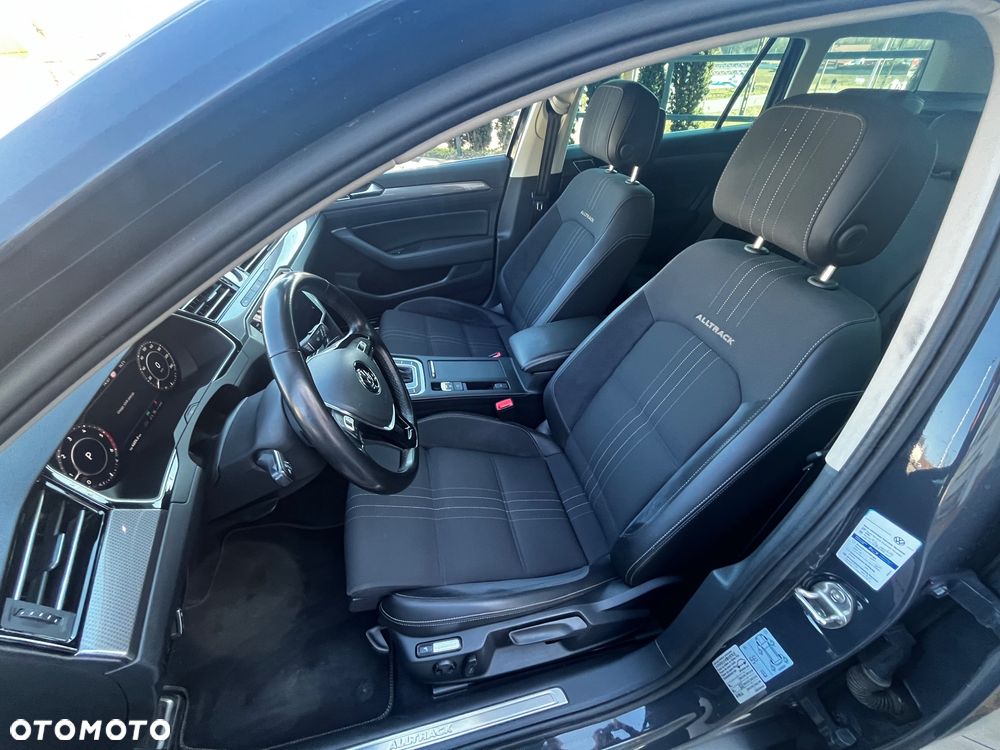 Volkswagen Passat Alltrack 2.0 TDI SCR 4Motion DSG - 10
