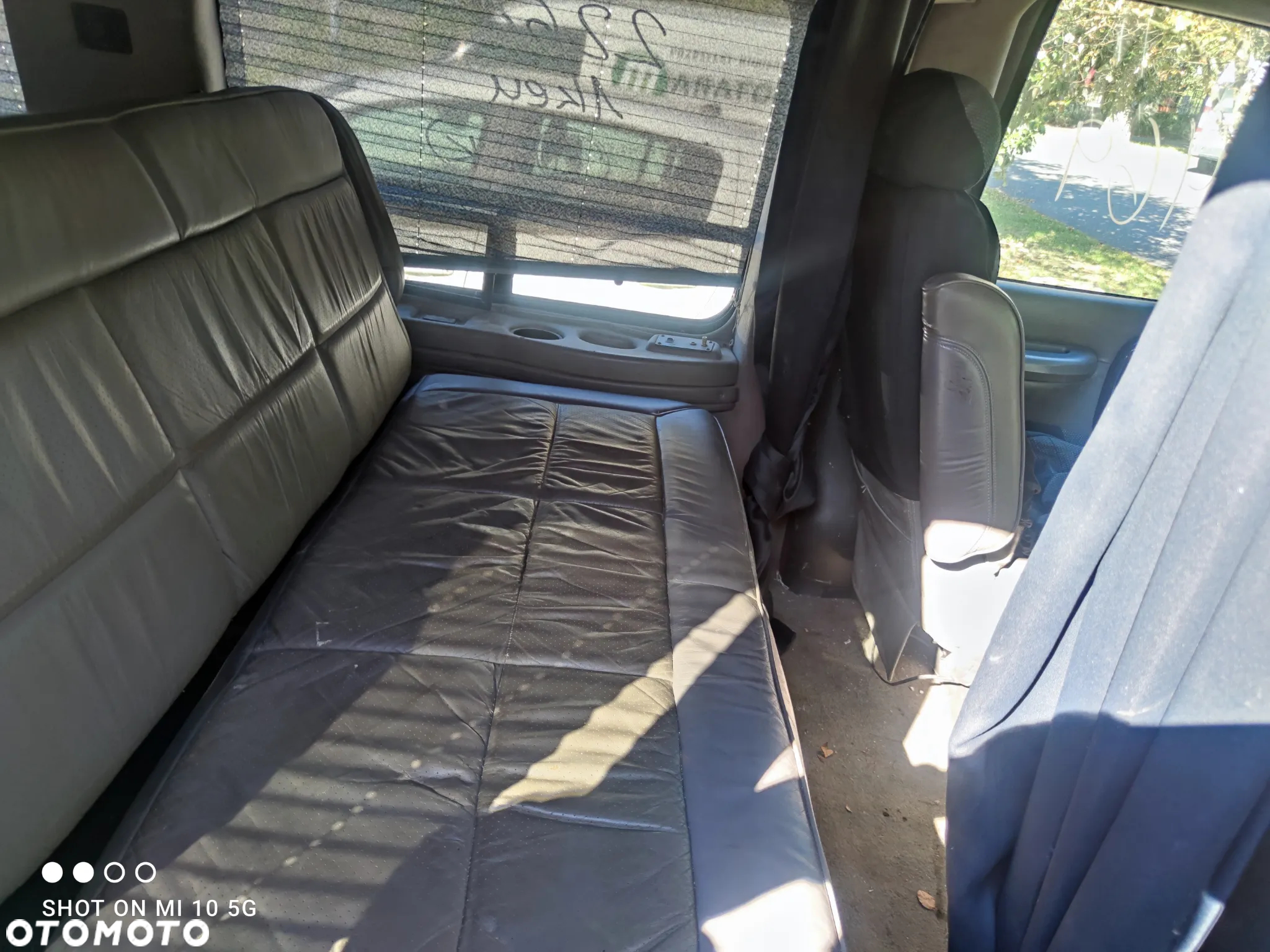 Chevrolet Express - 25
