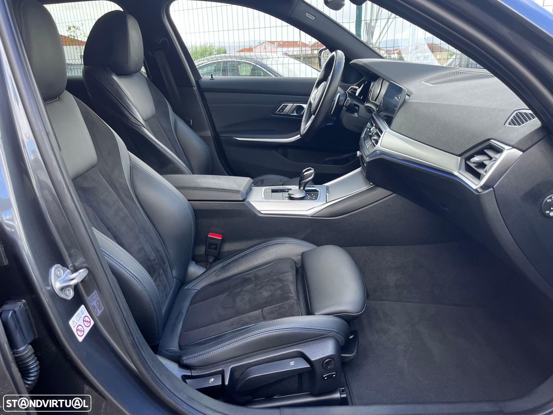 BMW 320 d Touring Pack M Auto - 29