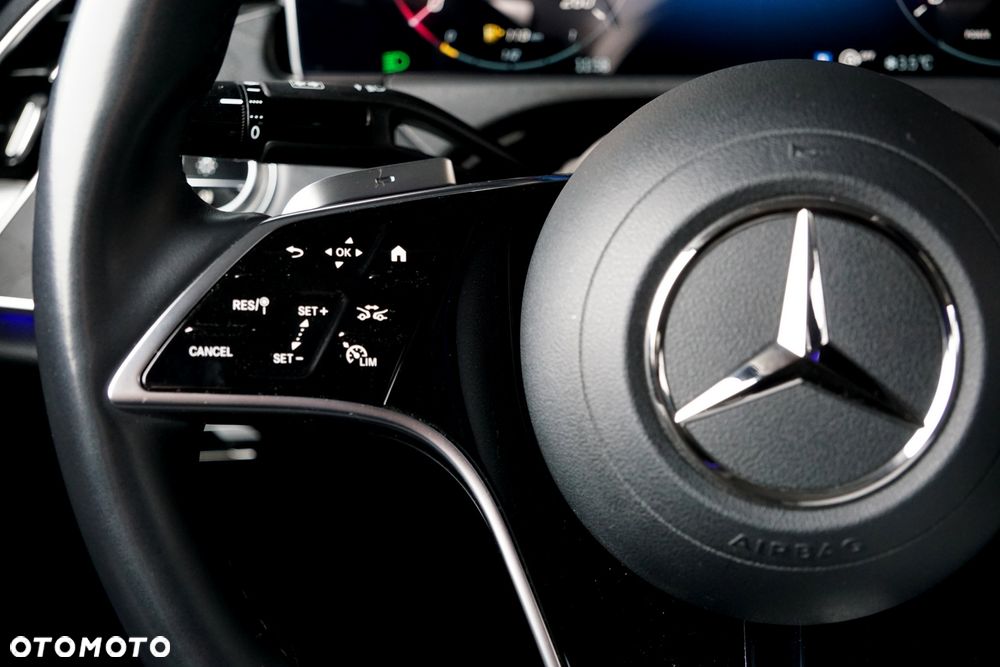 Mercedes-Benz Klasa E 220 d 9G-TRONIC Edition AVANTGARDE - 30