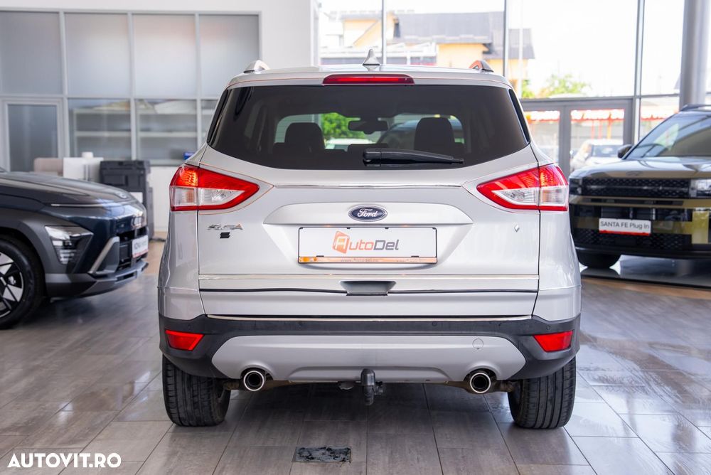 Ford Kuga 2.0 TDCi 4x4 Titanium - 10