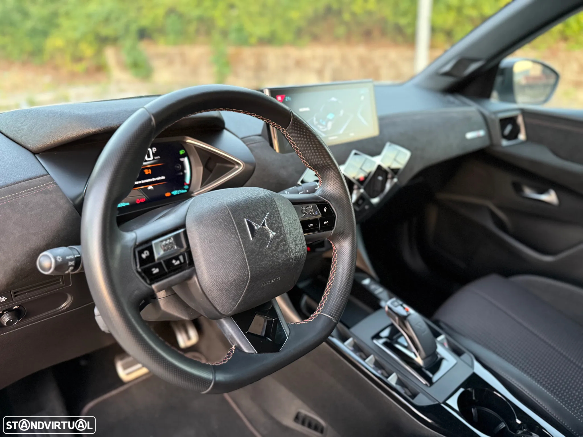 DS DS3 Crossback E-TENSE PERFORMANCE LINE - 16