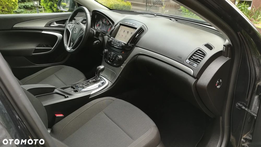 Opel Insignia 1.6 SIDI Turbo Edition - 11