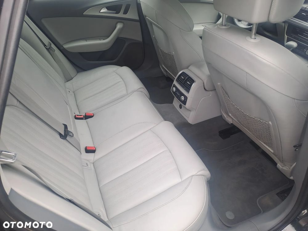 Audi A6 Avant 2.0 TDI Ultra DPF S tronic - 24