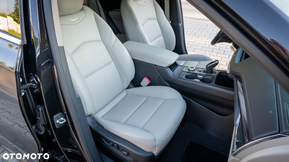 Cadillac XT4 - 25
