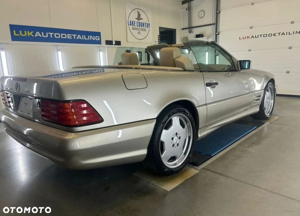 Mercedes-Benz SL - 8