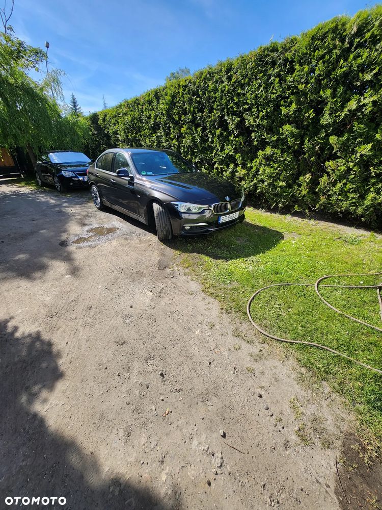 BMW Seria 3 330d Luxury Line sport - 15