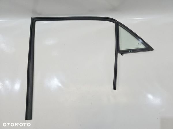 SZYBA KAROSERYJNA TYŁ LEWY HYUNDAI I20 II HB 19r. 43R-00097