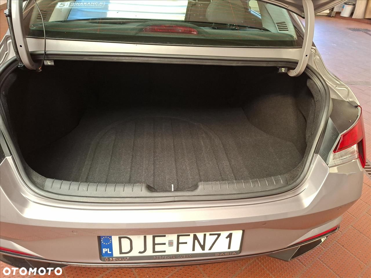 Hyundai Elantra 1.6 Smart - 18