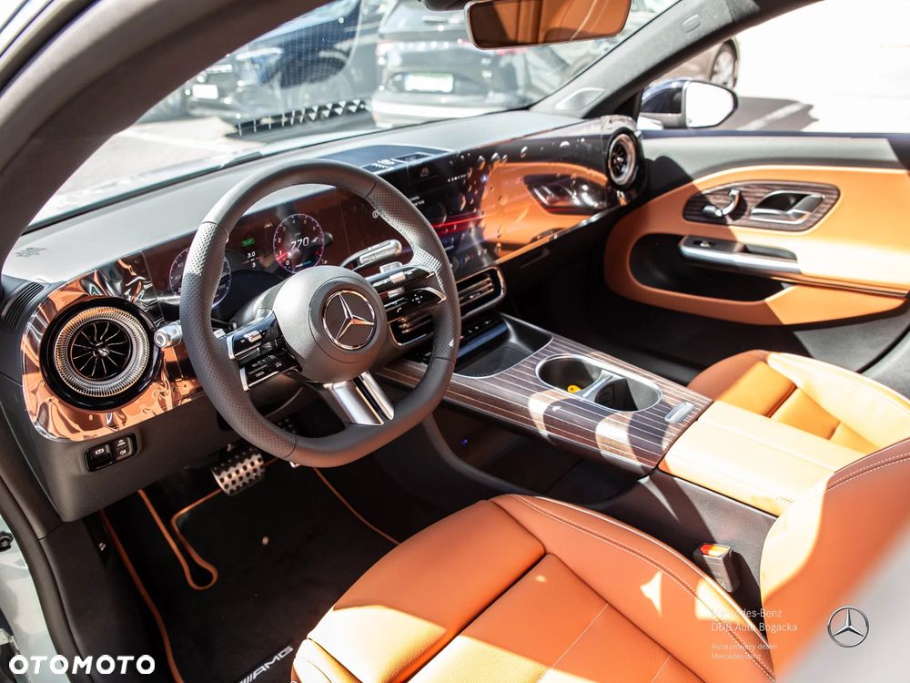 Mercedes-Benz CLA 200 mHEV 4-Matic 8G-DCT - 8