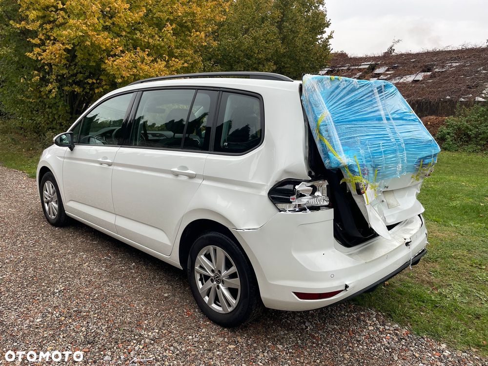 Volkswagen Touran 2.0 TDI SCR UNITED - 5