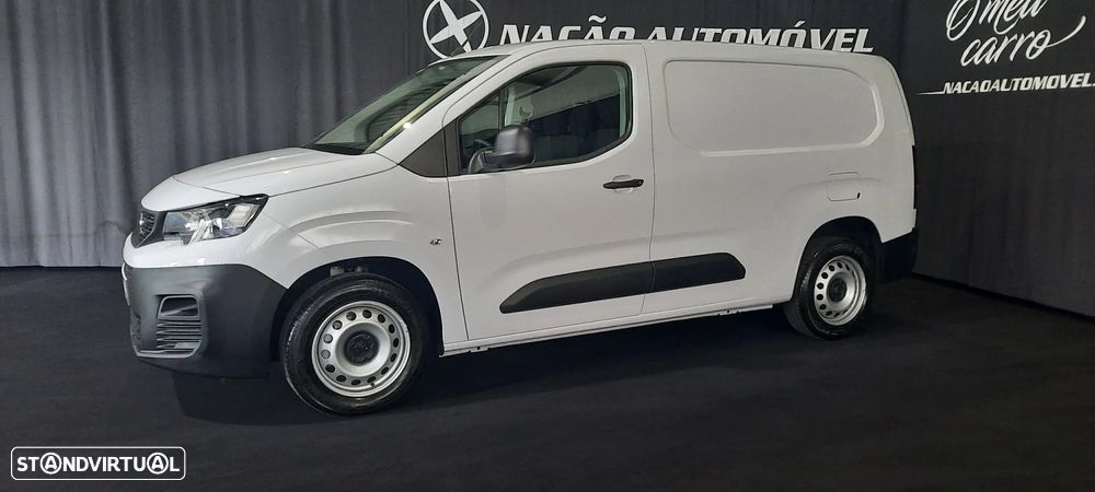 Peugeot Partner Longa 1.5 BlueHDi 100cv 6 vel. 3 lug. 5 portas - 7