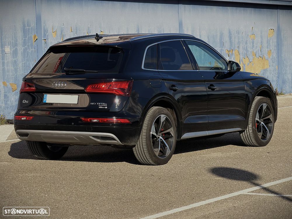 Audi Q5 50 TFSIe quattro Design S tronic - 4