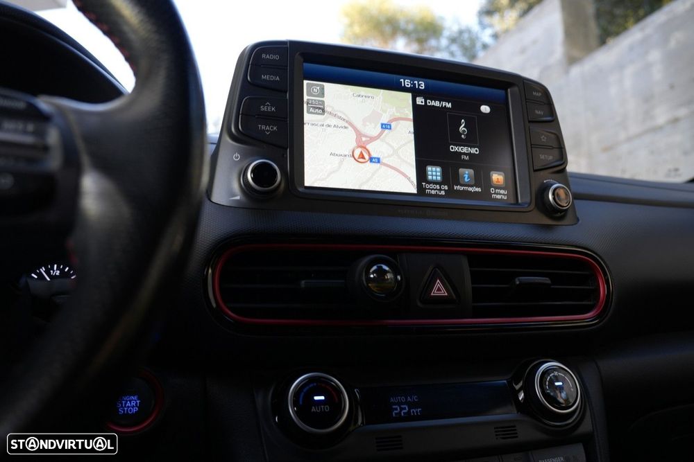 Hyundai Kauai 1.0 T-GDi Pele/Tecido Vermelho - 16