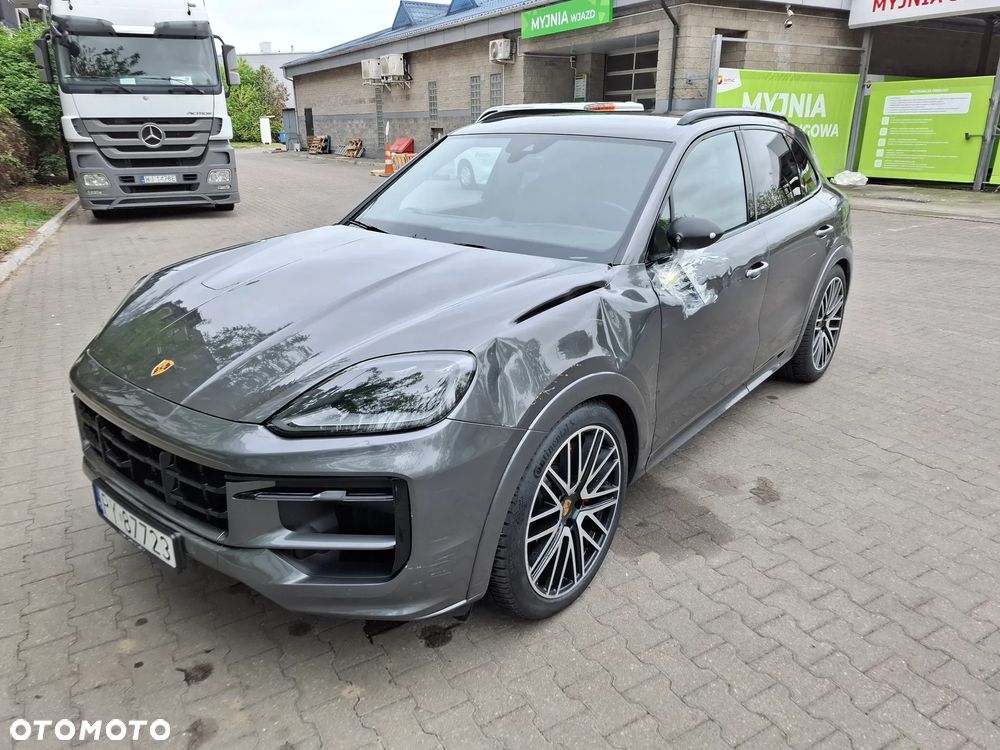 Porsche Cayenne - 7