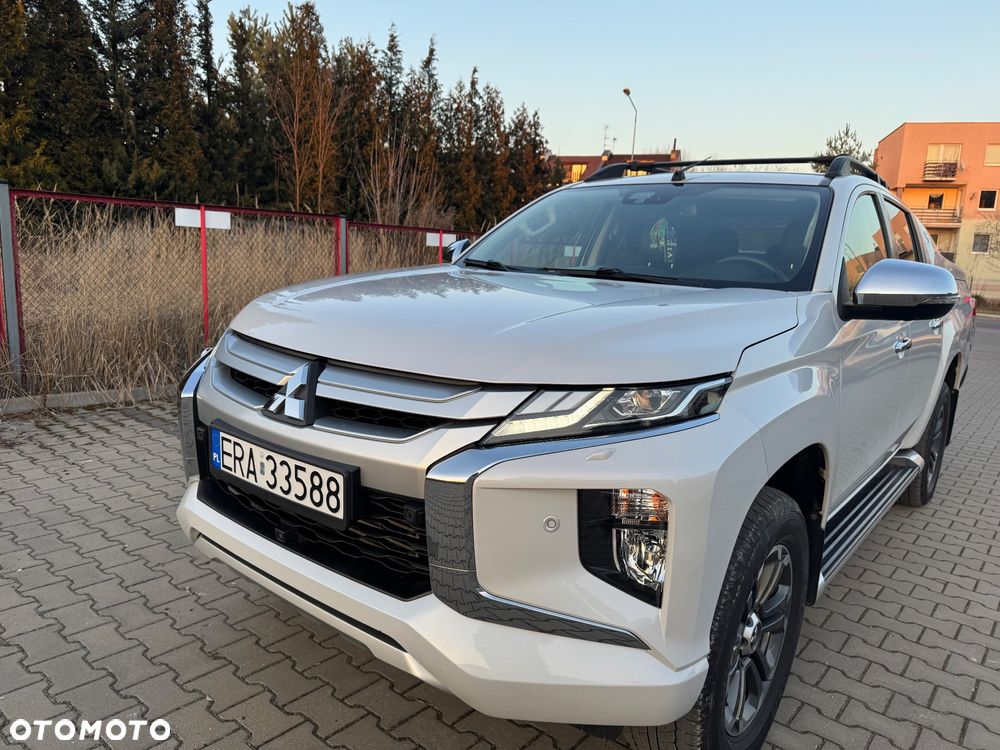 Mitsubishi L200 2.2 d DC Instyle Plus - 15