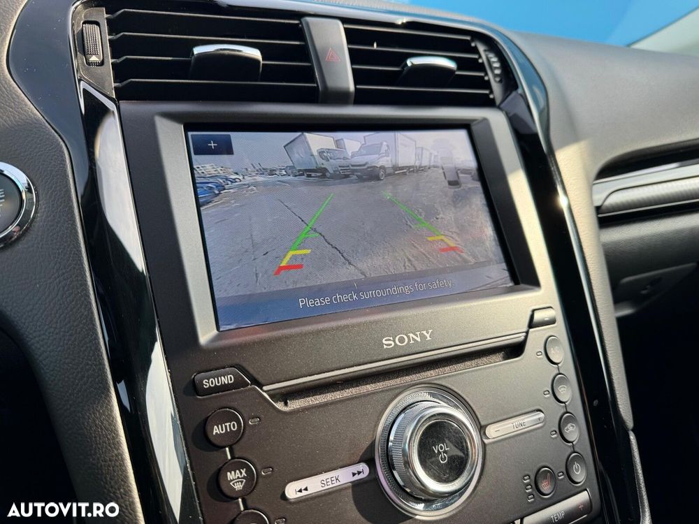 Ford Mondeo 2.0 HEV ST Line High - 10